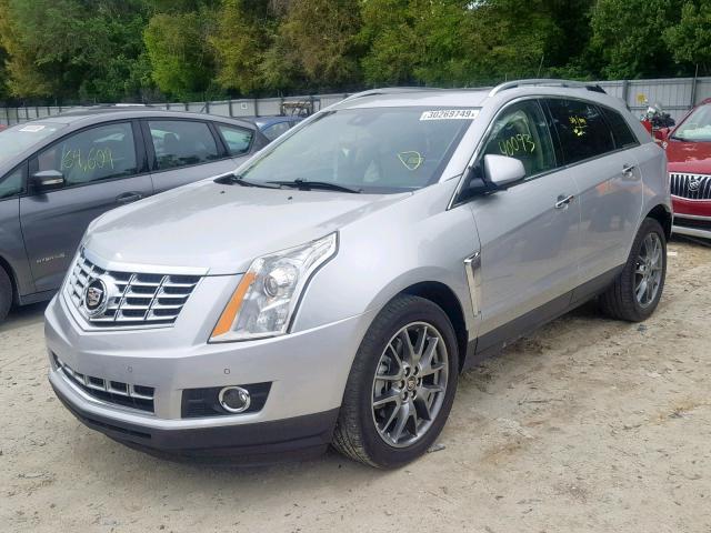 3GYFNCE31GS571560 - 2016 CADILLAC SRX PERFOR SILVER photo 2