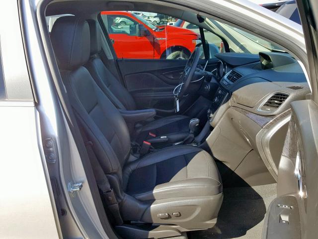 KL4CJCSBXFB244840 - 2015 BUICK ENCORE SILVER photo 5