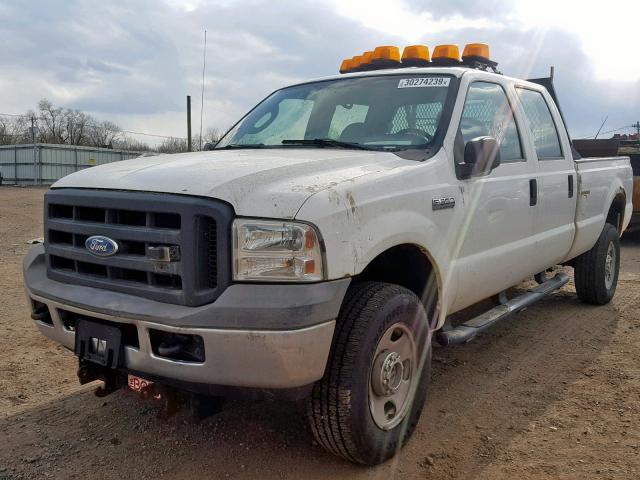 1FTWW31505ED28775 - 2005 FORD F350 SRW S WHITE photo 2