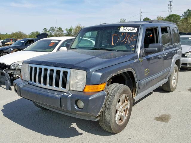 1J8HH48K28C114979 - 2008 JEEP COMMANDER GRAY photo 2