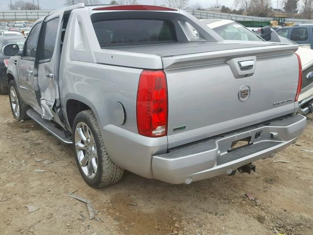 3GYT4LEF2BG372870 - 2011 CADILLAC ESCALADE E SILVER photo 3