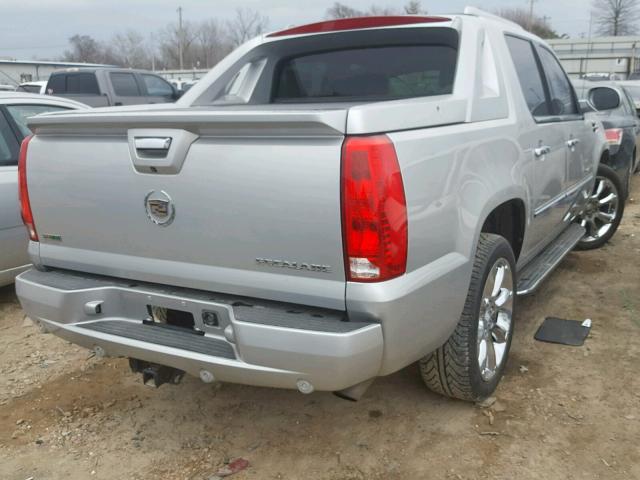 3GYT4LEF2BG372870 - 2011 CADILLAC ESCALADE E SILVER photo 4