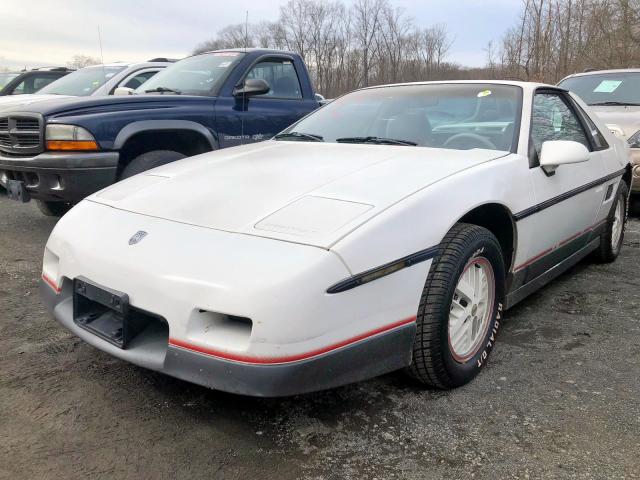 1G2AF37R1EP271483 - 1984 PONTIAC FIERO SE WHITE photo 2