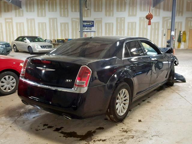 2C3CCAAG0DH577459 - 2013 CHRYSLER 300 BLACK photo 4