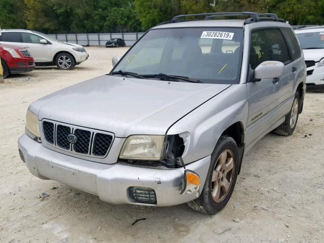 JF1SF65672H721367 - 2002 SUBARU FORESTER S ვერცხლისფერი ფოტო 2