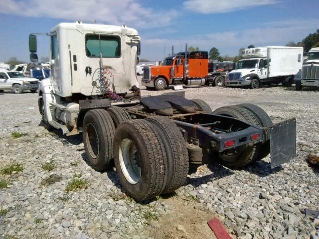 1FUJA6CK07LX38643 - 2007 FREIGHTLINER CONVENTION WHITE photo 3