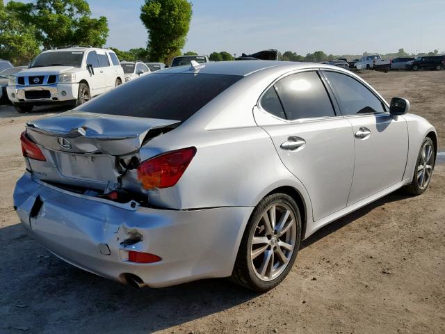 JTHBK262X82071311 - 2008 LEXUS IS 250 SILVER photo 4