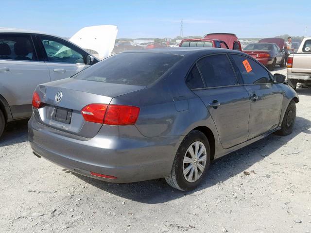 3VW2K7AJ3EM218924 - 2014 VOLKSWAGEN JETTA BASE GRAY photo 4