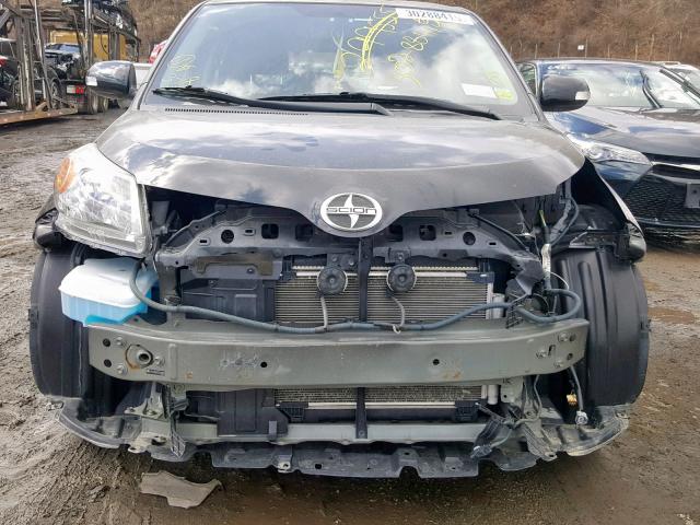 JTKKUPB42E1042802 - 2014 TOYOTA SCION XD BLACK photo 9