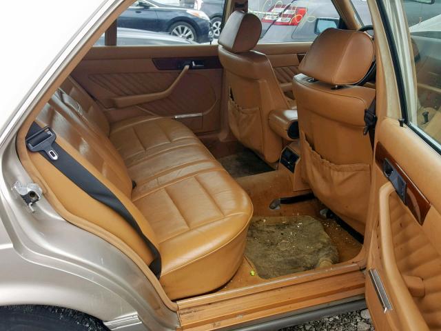 WDBCA35EXLA539786 - 1990 MERCEDES-BENZ 420 SEL GOLD photo 6