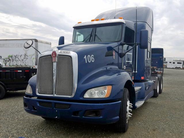 1XKADP9X1DJ346449 - 2013 KENWORTH CONSTRUCTI BLUE photo 2