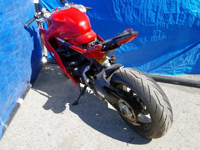 ZDMVABDS7HB002245 - 2017 DUCATI SUPERSPORT RED photo 3