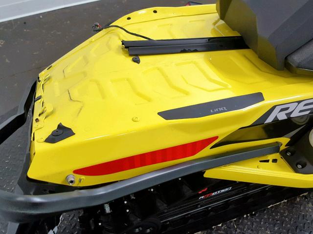 2BPSMWJA7JV000468 - 2018 SKI DOO MXZ YELLOW photo 16