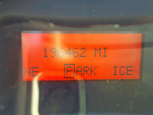 2G2WS522451175612 - 2005 PONTIAC GRAND PRIX 银色 照片 8