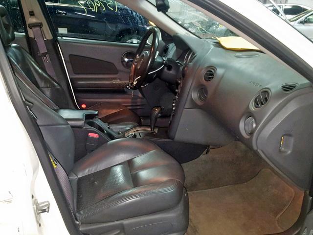 2G2WR524741321285 - 2004 PONTIAC GRAND PRIX WHITE photo 5