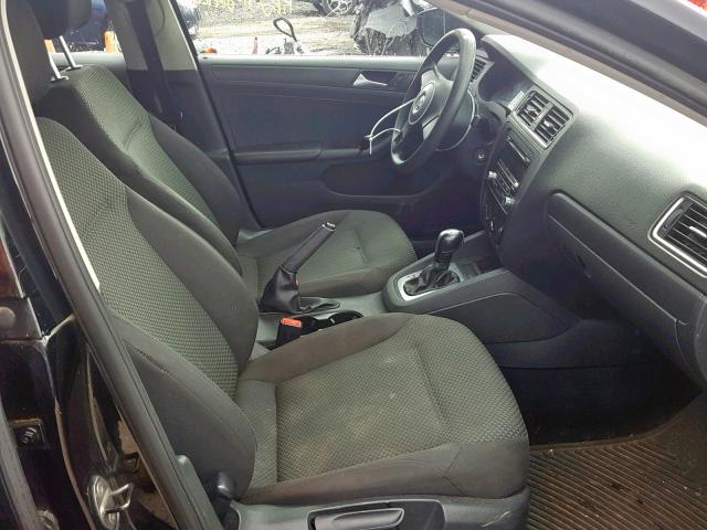 3VW2K7AJ8DM226838 - 2013 VOLKSWAGEN JETTA BASE BLACK photo 5