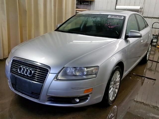 WAUDH74F66N084318 - 2006 AUDI A6 3.2 QUA SILVER photo 2