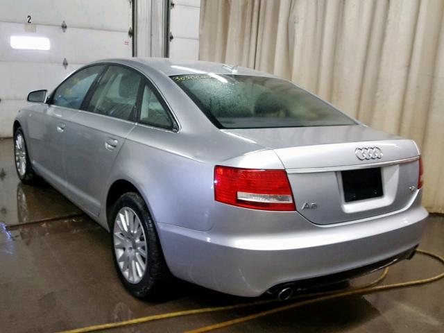 WAUDH74F66N084318 - 2006 AUDI A6 3.2 QUA SILVER photo 3