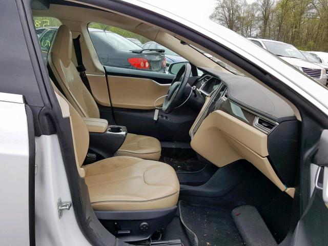 5YJSA1CN7DFP26738 - 2013 TESLA MODEL S Սպիտակ լուսանկար 5
