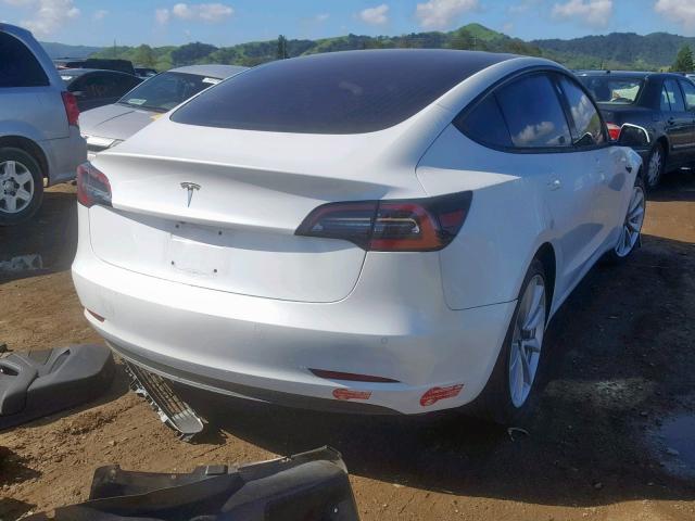 5YJ3E1EA8JF012342 - 2018 TESLA MODEL 3 WHITE photo 4