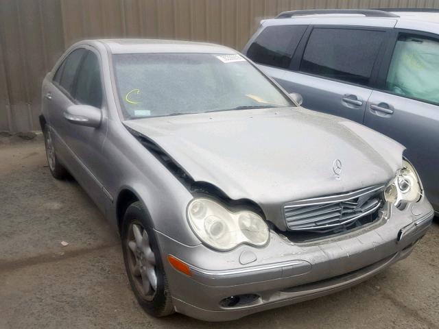 WDBRF61J14A584410 - 2004 MERCEDES-BENZ C 240 GRAY photo 1