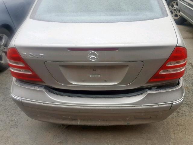 WDBRF61J14A584410 - 2004 MERCEDES-BENZ C 240 GRAY photo 9