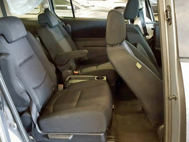 JM1CR2W31A0370763 - 2010 MAZDA 5 SILVER photo 6