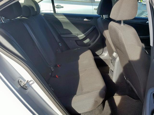 3VW2K7AJ5FM303734 - 2015 VOLKSWAGEN JETTA BASE SILVER photo 6