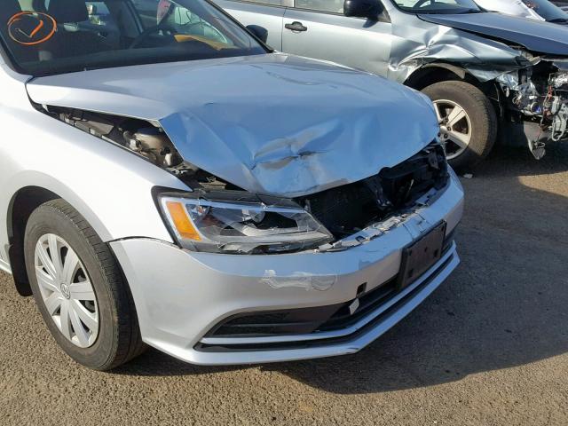 3VW2K7AJ5FM303734 - 2015 VOLKSWAGEN JETTA BASE SILVER photo 9