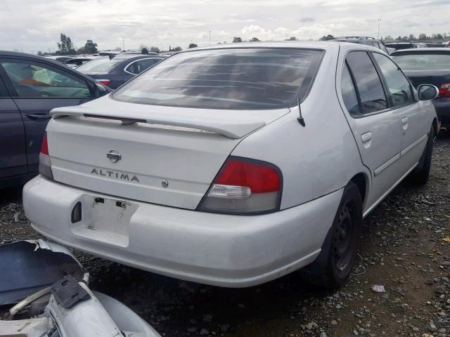 1N4DL01D9XC190907 - 1999 NISSAN ALTIMA XE WHITE photo 4