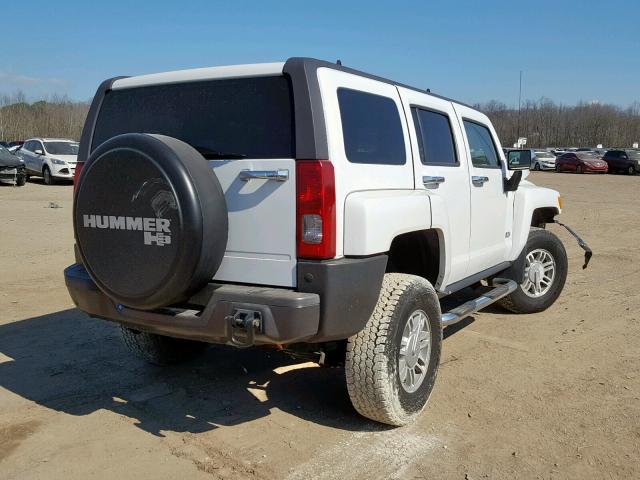 5GTDN136668211683 - 2006 HUMMER H3 WHITE photo 4