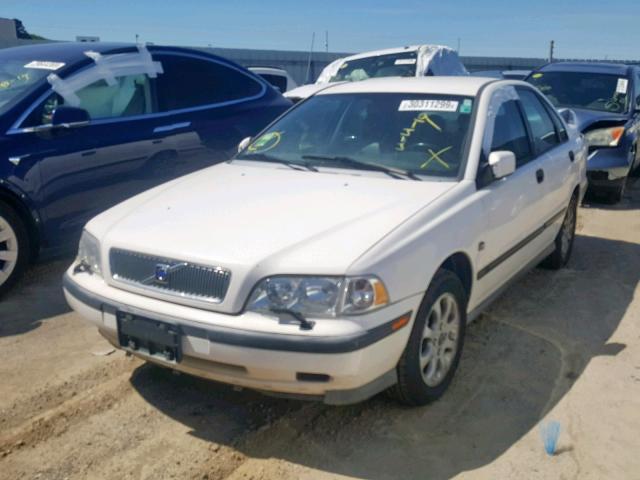 YV1VS2559YF543415 - 2000 VOLVO S40 WHITE photo 2