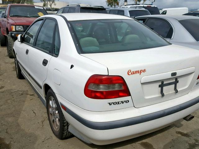 YV1VS2559YF543415 - 2000 VOLVO S40 WHITE photo 3