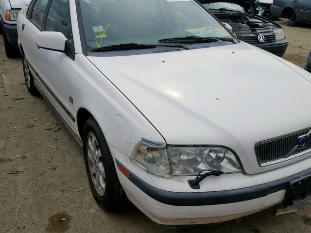 YV1VS2559YF543415 - 2000 VOLVO S40 WHITE photo 9