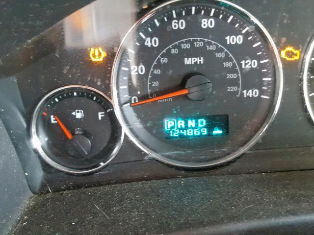 1J8HG58277C530193 - 2007 JEEP COMMANDER RED photo 8