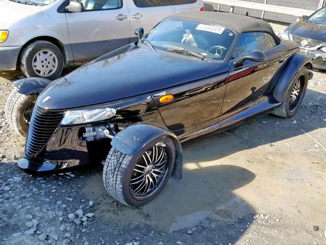 1P3EW65G5YV602355 - 2000 PLYMOUTH PROWLER BLACK photo 2