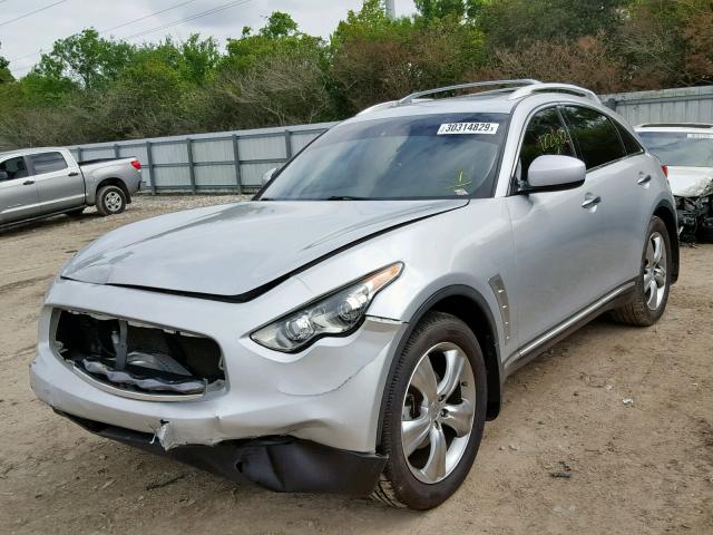 JNRAS18W79M158516 - 2009 INFINITI FX35 SILVER photo 2