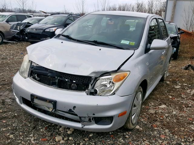 JTKKT624465001000 - 2006 TOYOTA SCION XA SILVER photo 2