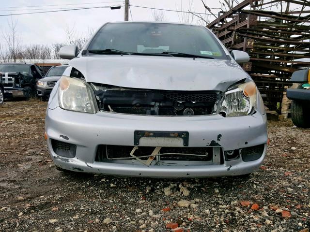 JTKKT624465001000 - 2006 TOYOTA SCION XA SILVER photo 9