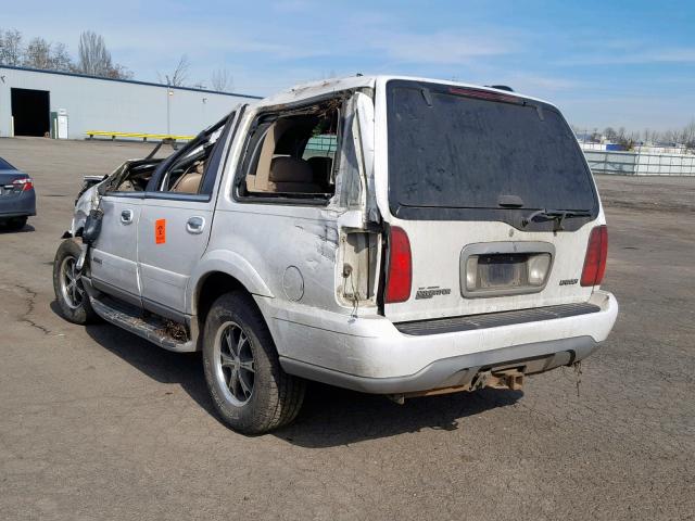 5LMFU28R61LJ15448 - 2001 LINCOLN NAVIGATOR 白色 照片 3
