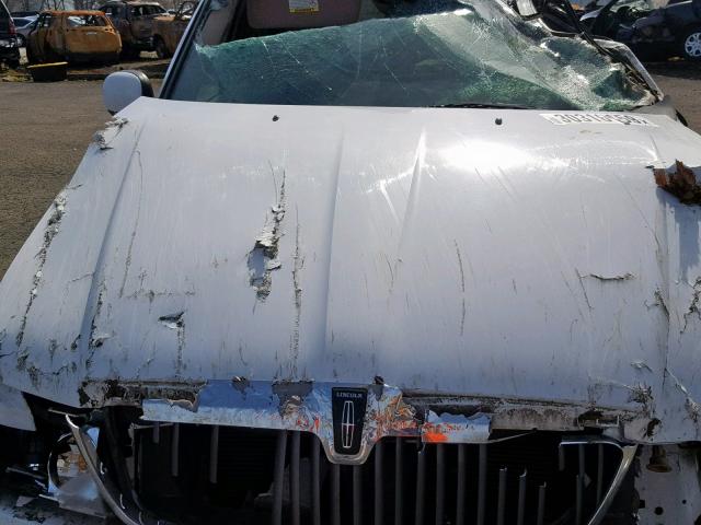 5LMFU28R61LJ15448 - 2001 LINCOLN NAVIGATOR 白色 照片 7