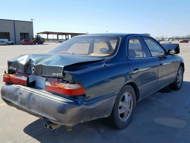 JT8BF12G2T0179801 - 1996 LEXUS ES 300 GREEN photo 4