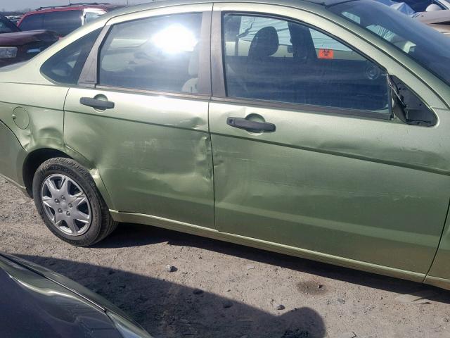 1FAHP34N18W177564 - 2008 FORD FOCUS S/SE GREEN photo 9