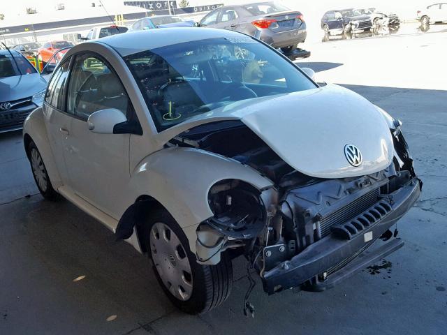 3VWPG3AG0AM007887 - 2010 VOLKSWAGEN NEW BEETLE თეთრი ფოტო 1