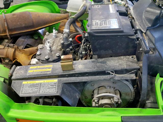 9831538 - 1999 ARCTIC CAT ZR600 GREEN photo 6