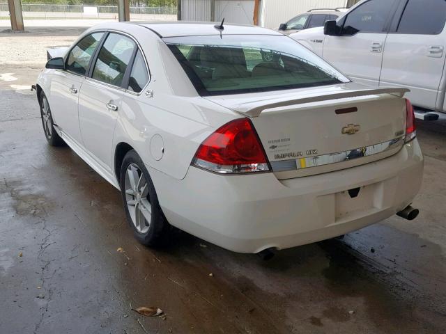 2G1WU57M691101140 - 2009 CHEVROLET IMPALA LTZ WHITE photo 3