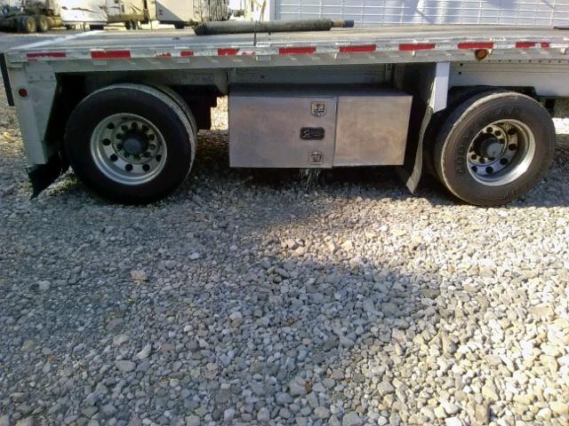 1RNF48A286R016929 - 2000 UTILITY TRAILER Gümüş foto 7