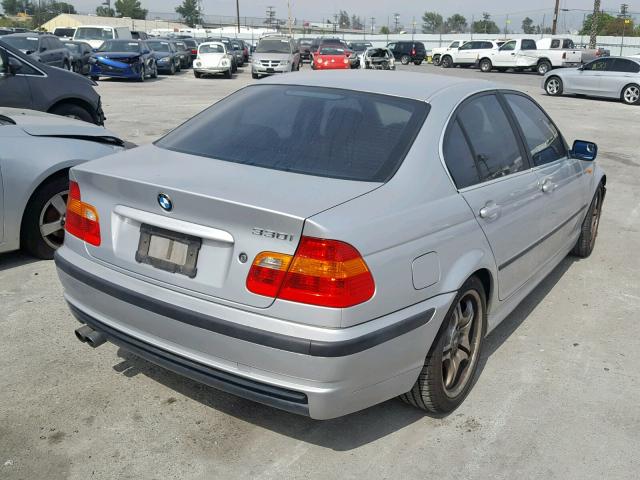 WBAEV53493KM29498 - 2003 BMW 330 I SILVER photo 4