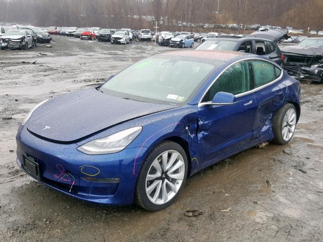 5YJ3E1EB9JF185408 - 2018 TESLA MODEL 3 BLUE photo 2