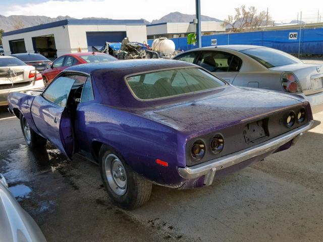 BH23G2B433413 - 1972 PLYMOUTH BARRACUDA PURPLE photo 3